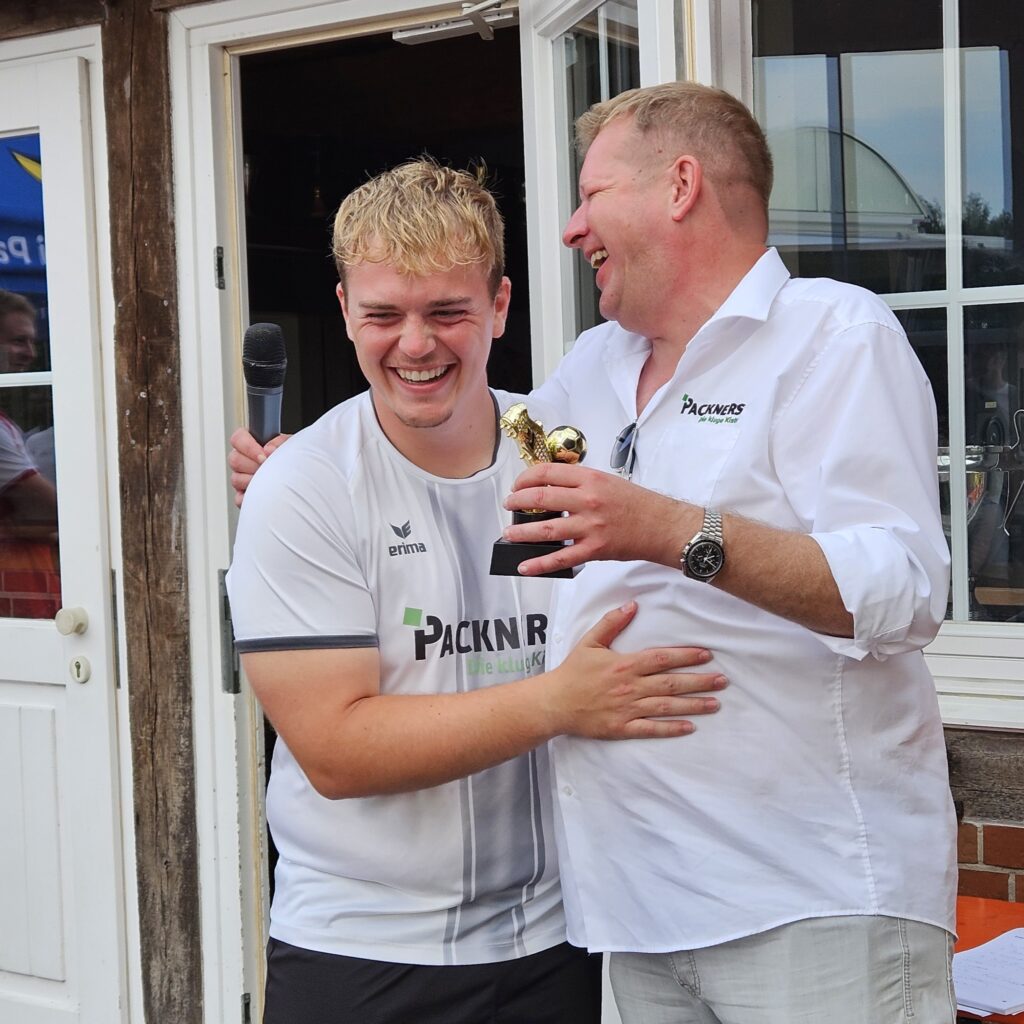 PAPP CUP 2026 Pokal bester Torschuetze Malte Knoeppker quad